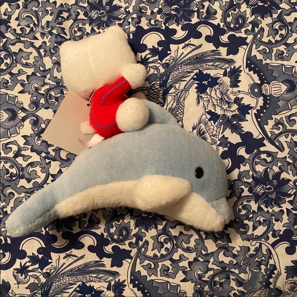 HELLO KITTY Plush - Picture 2 of 6